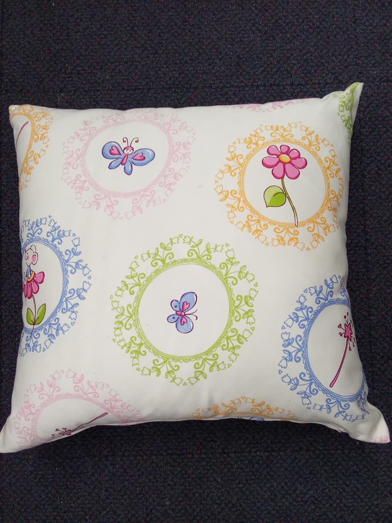 17- COJIN SHOPPING 45X45