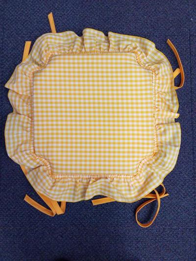 25- COJIN SILLA VICHY AMARILLO