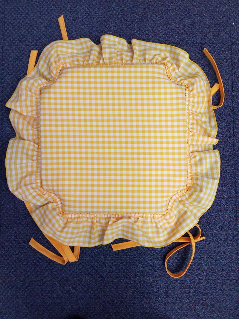 25- COJIN SILLA VICHY AMARILLO